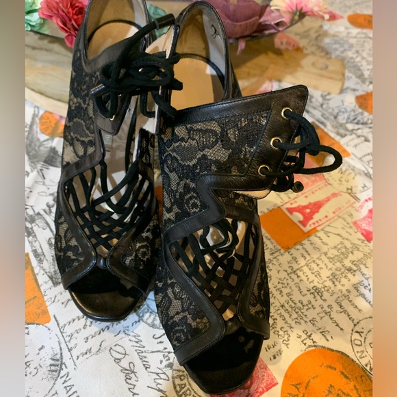 GUC!!Nicholas Kirkwood laced sandals.🎀 - Picture 13 of 16